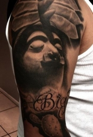 手臂壮观黑白古代雕像纹身图案