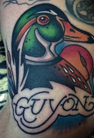 腰部彩色老学校风格色鸭子纹身