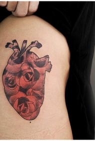 腿部心中的红玫瑰纹身图案