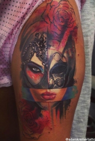 腿部新风格的彩色美女头盔纹身图案