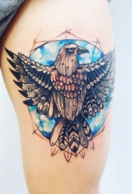 old school大腿彩色大鸟纹身图案