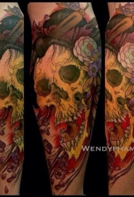 好看的艺妓骷髅花朵纹身图案