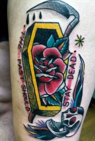 腿部彩色老棺材骷髅纹身图片