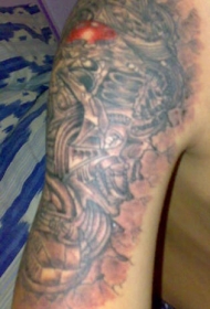 肩部生物机械纹身图案