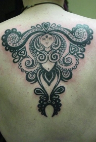 背部黑色美人鱼主题图腾纹身图片