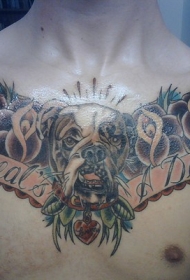 狗与花朵字母胸部纹身图案