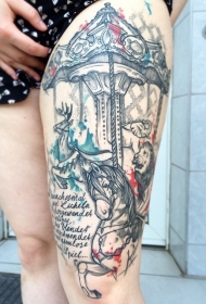 腿部给人印象深刻的彩色动物纹身