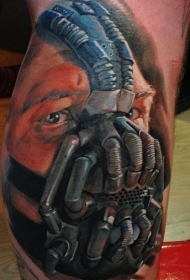 腿部现实主义风格的彩色肖像纹身