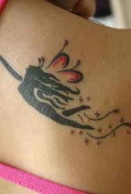 飞舞的精灵剪影纹身图案