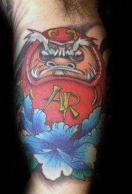 插画风格邪恶达摩与蓝色的花朵纹身图案