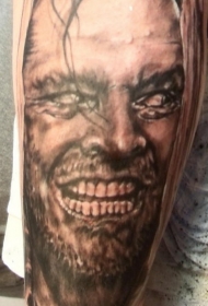 电影人物脸部纹身图案