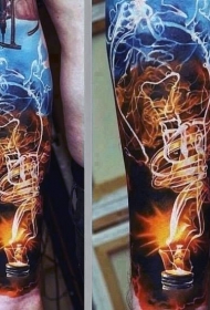 手臂彩色自然的爆破球灯丝纹身图案