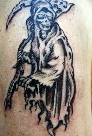 戴着刀的死神纹身图案