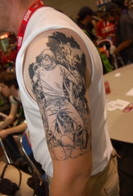 大臂黑色漫画风格人与僵尸纹身图案