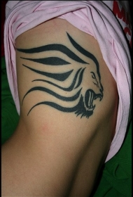 狮子头部落图腾纹身图案