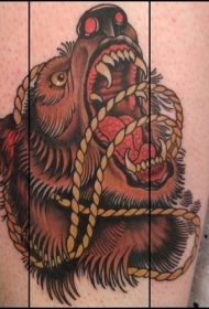 彩色的绳子与愤怒的熊纹身图案