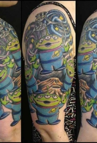 大臂彩色搞笑卡通外星人纹身图案