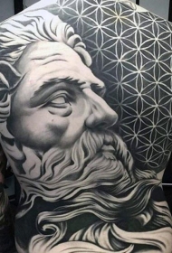 背部黑白人头雕像和饰品纹身图案