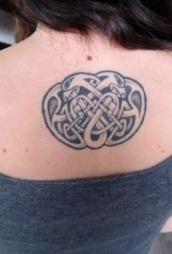 后背凯尔特结图腾纹身图案