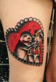 大腿old school彩色心形与猫夫妇纹身图案