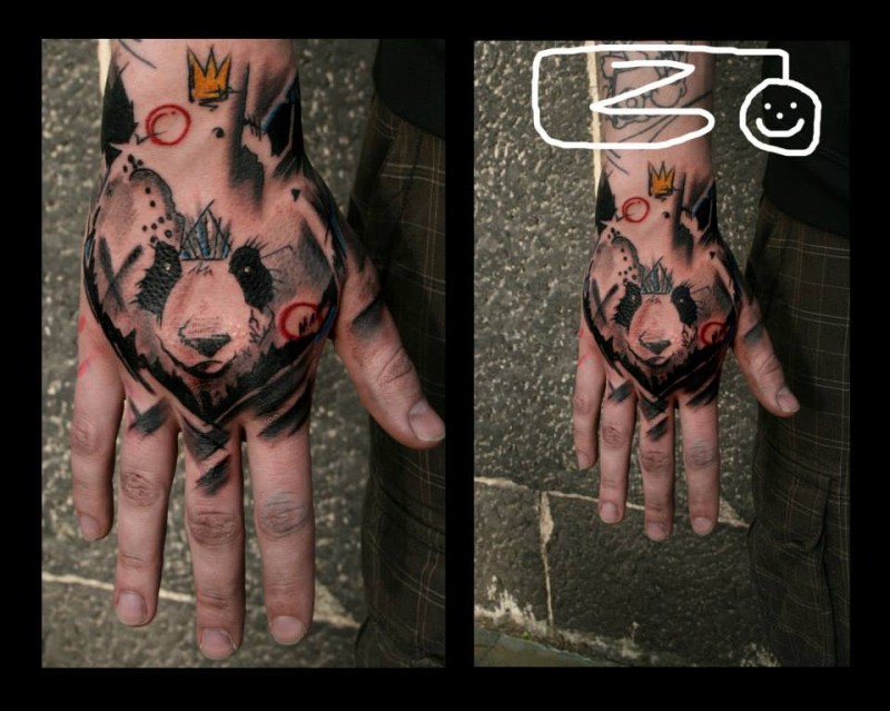 手背熊猫彩色插画风格纹身图案