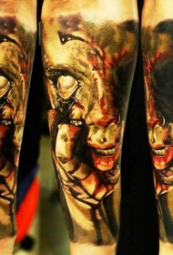 令人毛骨悚然的彩色恶魔女肖像纹身图案