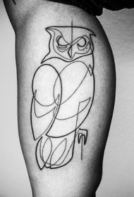 小腿黑色线条猫头鹰纹身图案