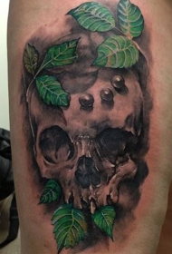 腿部壮观的现实主义风格彩色骷髅纹身图案