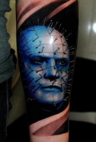 手臂彩色电影恐怖人物纹身图案
