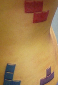 彩色腰侧俄罗斯方块拼图纹身图案