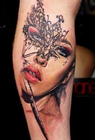 腿部彩色写实华丽的女人面具纹身图案