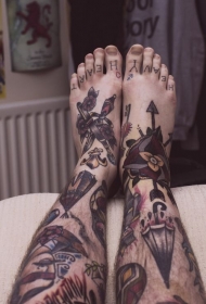 脚背彩色新传统发光二极管纹身图案