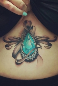 新学校插画风格彩色颈部纹身图片