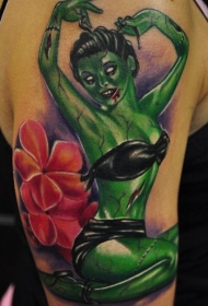 大臂美丽的僵尸女孩纹身图案