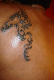 背部中国风部落图腾纹身图案
