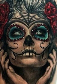 腿部彩色死亡女孩纹身图案