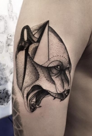 大臂点刺风格黑色熊头纹身图案