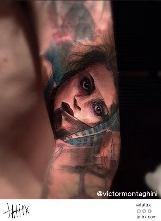 手臂欧美old school彩色女性肖像纹身图案