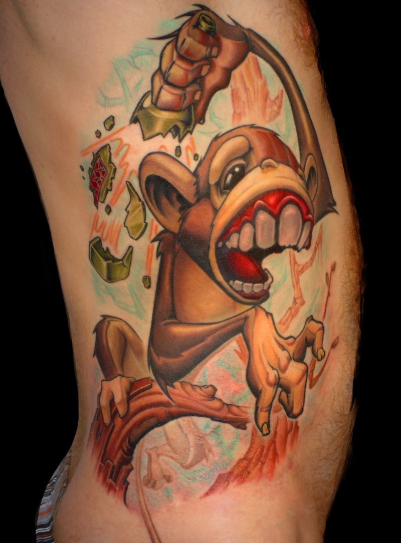 可爱的彩色卡通坏猴子纹身图案