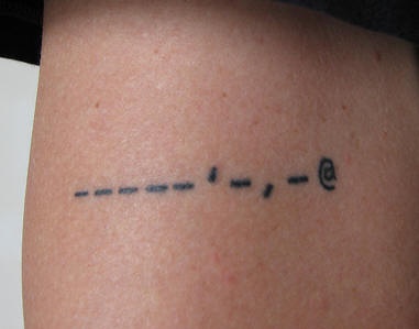 黑色小清新标点符号纹身图案