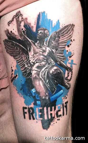 腿部彩色石雕风格伊卡洛斯雕像纹身