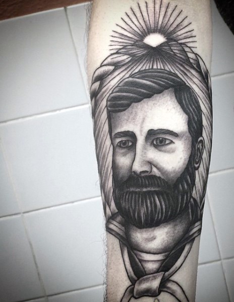 old school黑色的水手肖像手臂纹身图案