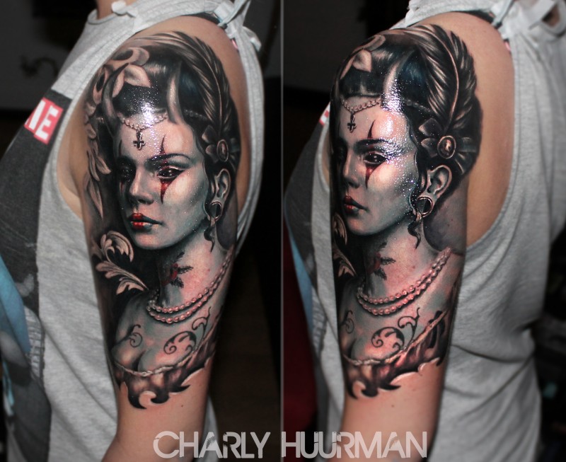 新学校风格的彩色神秘女子纹身图案