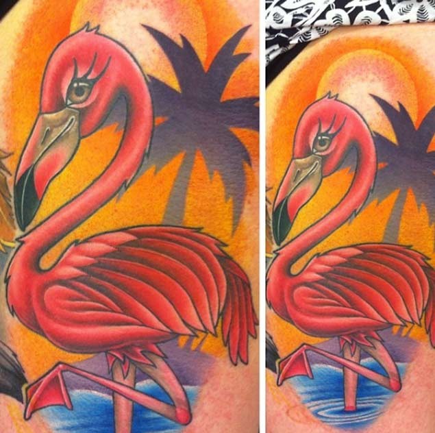 肩部彩色old school火烈鸟纹身图案