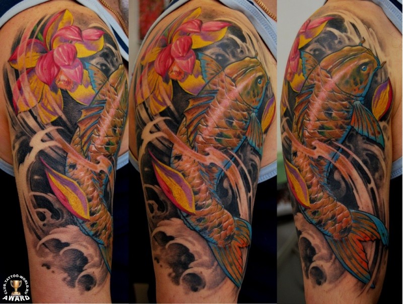 大臂new school彩绘鲤鱼莲花纹身图案