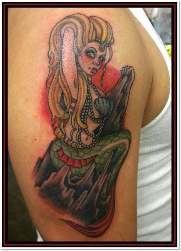 肩部彩绘性感美人鱼纹身图片