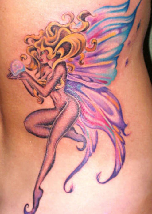 侧腰捧着珍珠的精灵纹身图案