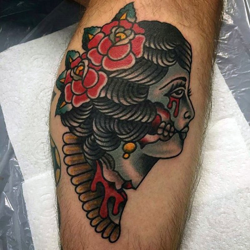 小腿old school彩绘流泪的吉普赛女人纹身图案