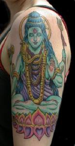 大臂毗湿奴神彩色纹身图案