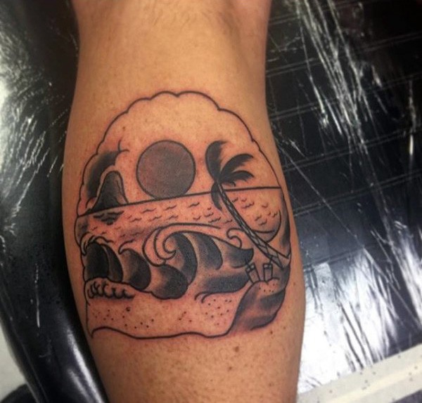 小腿可爱的黑色点刺海边风景纹身图案